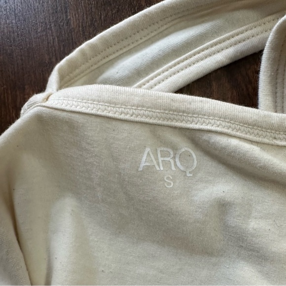 ARQ Cleo Leo Bodysuit ‘Cotton’ color - Picture 3 of 3